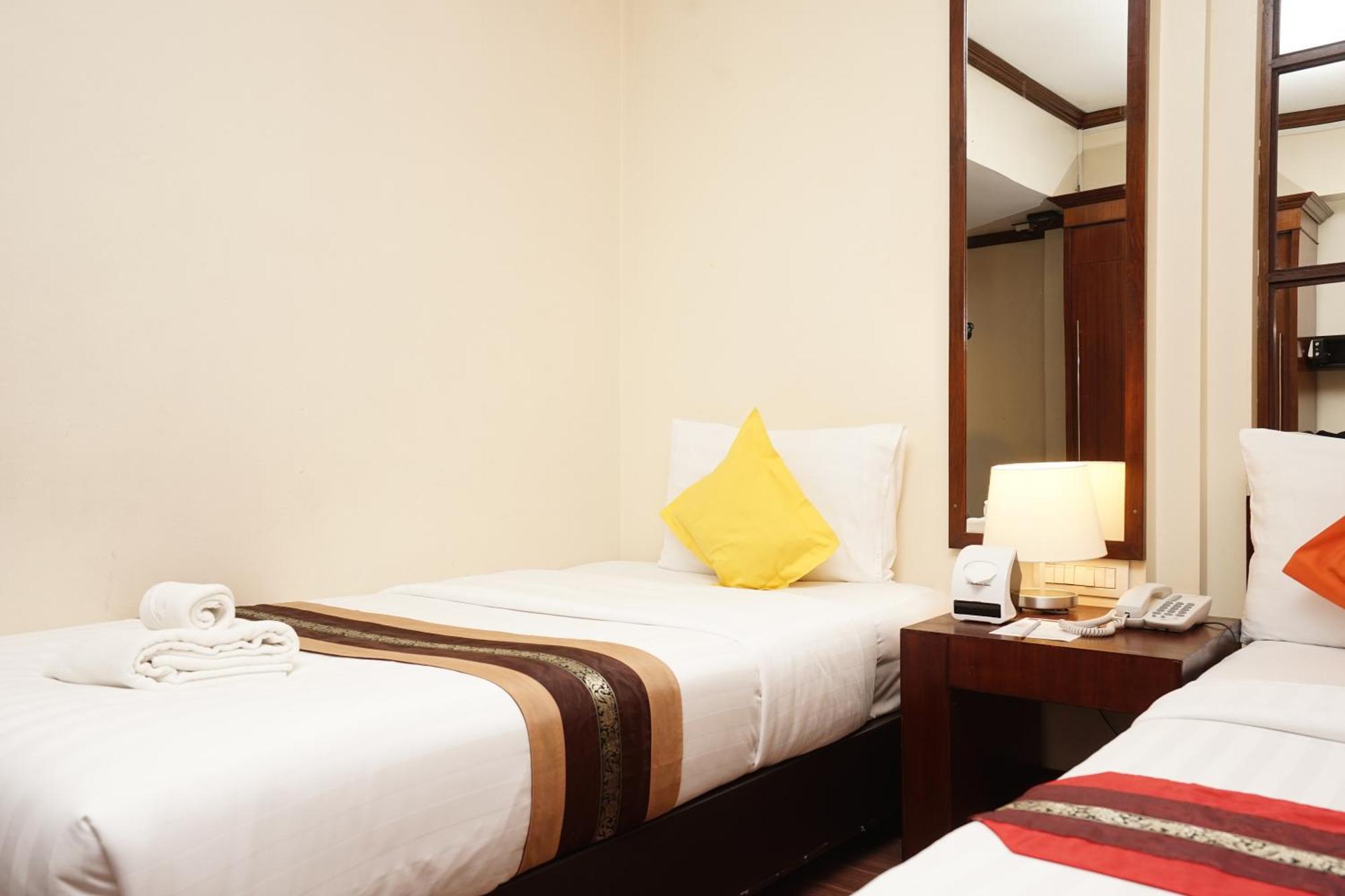 Grand Business Inn Bangkok Exterior foto