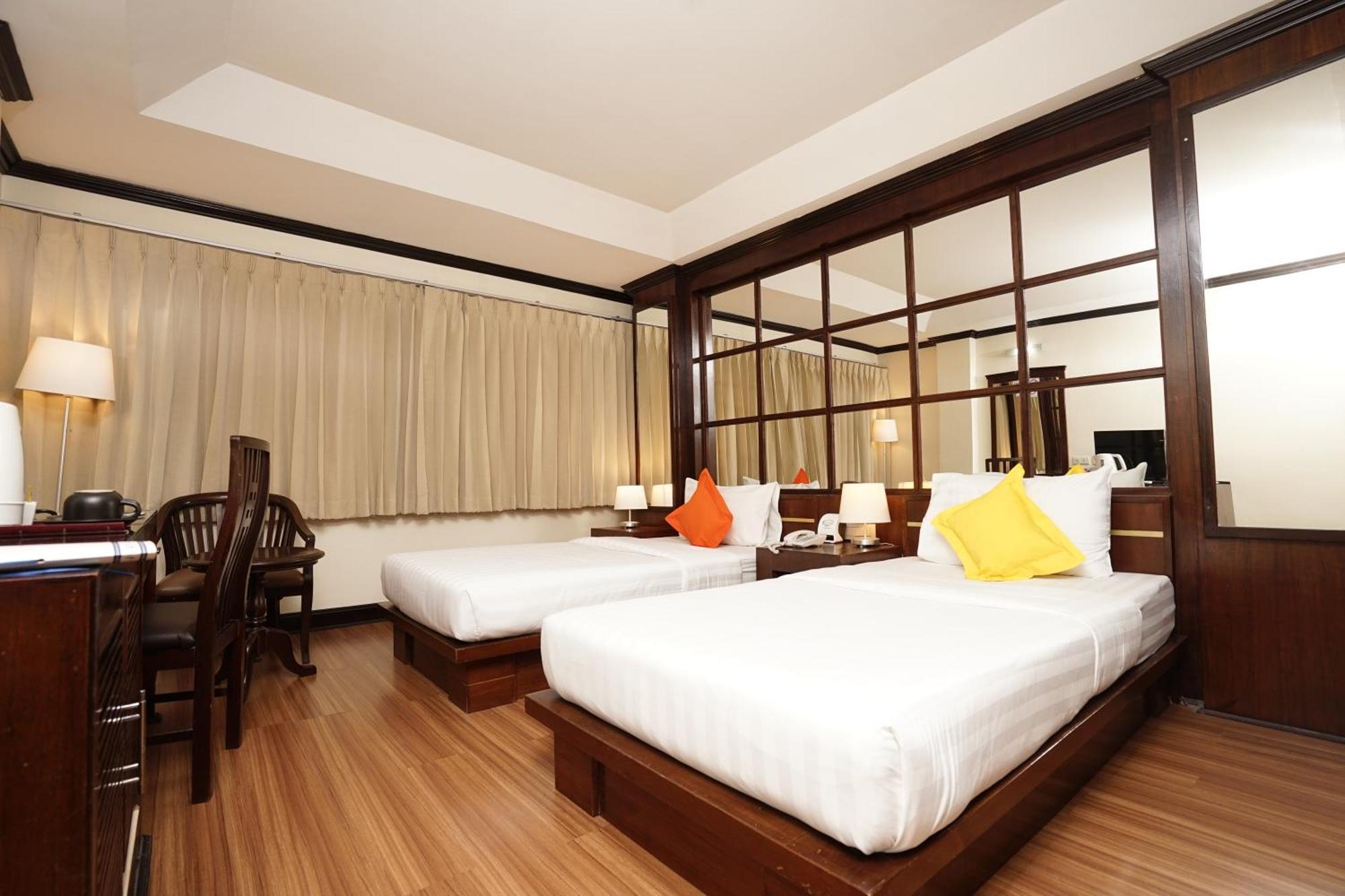 Grand Business Inn Bangkok Exterior foto